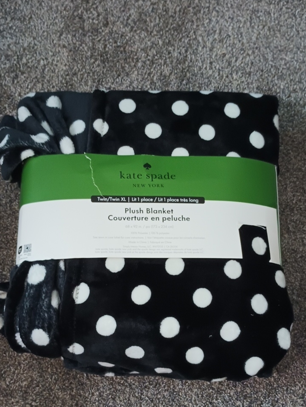 Kate Spade Polka Dot Blanket (Twin)